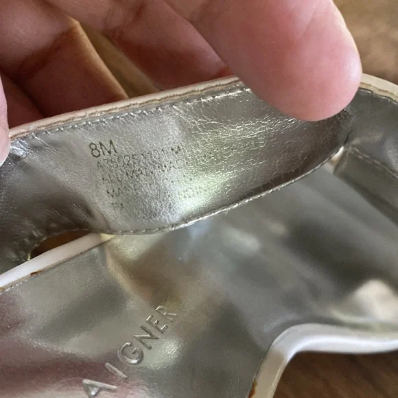 Etienne Aigner White Slide Sandals - Picture 4 of 8